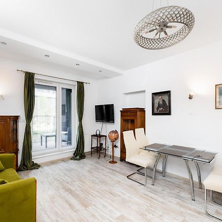Nadwislanska 11 Apartment With Garden Cracovie Extérieur photo